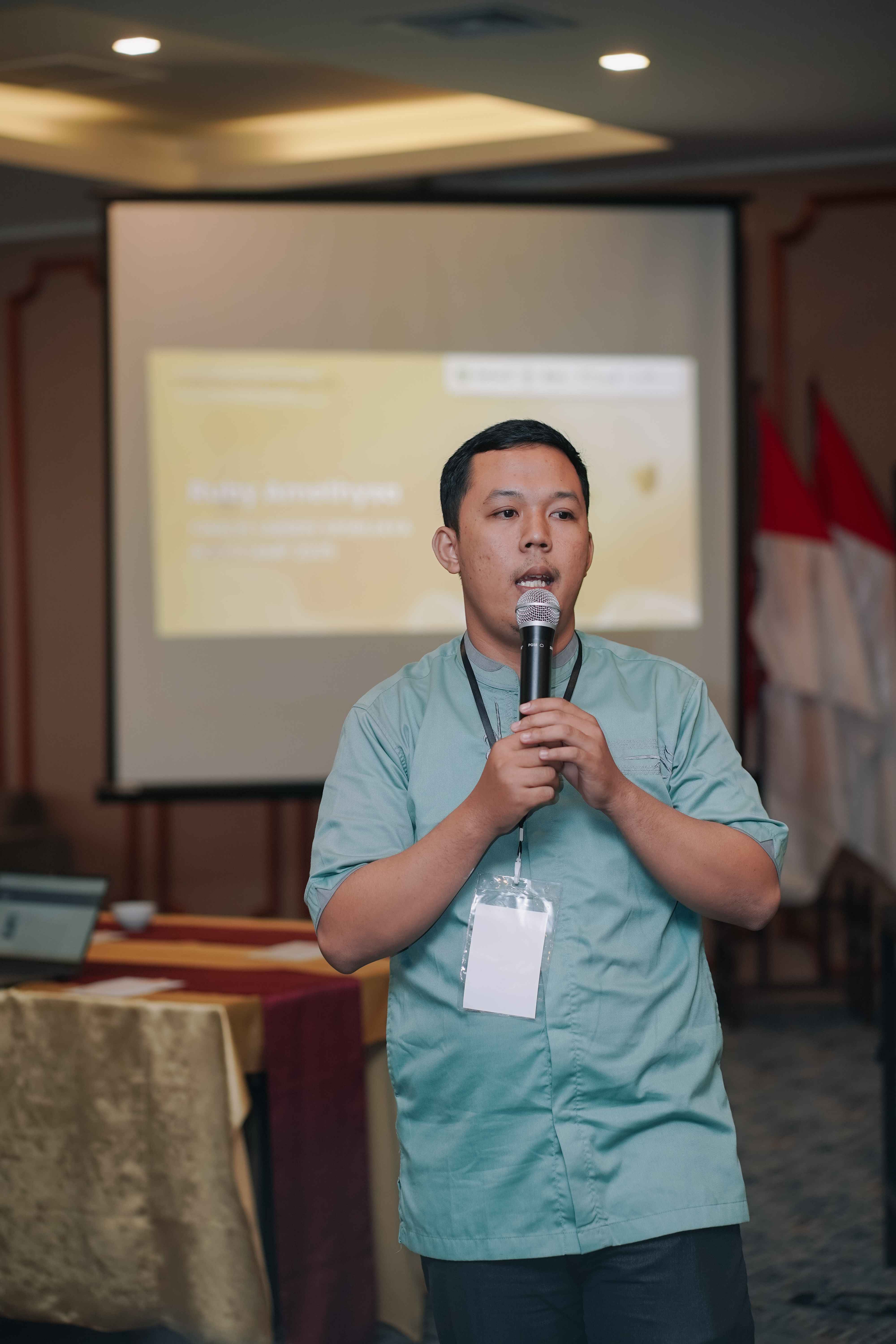 Drs. H. Ahmad Fauzi, M.Pd.